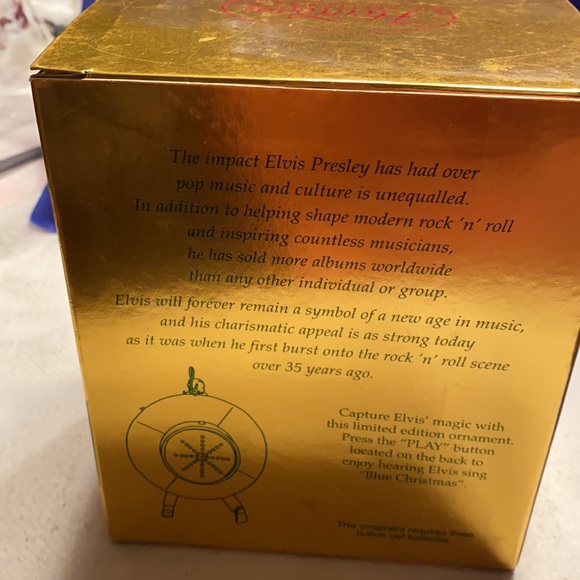 Limited Edition Elvis Presley 1st in series 1995 Musical Christmas Ornament - Picture 9 of 11